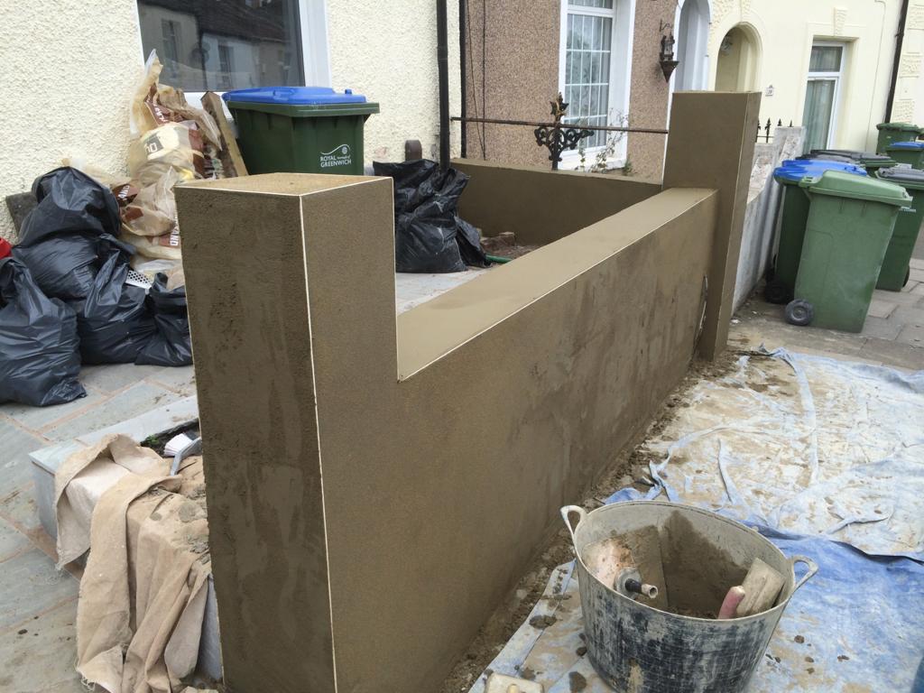 Internal plastering - Lambeth, South East Crawley - Djakariaou Diarra - Ceiling plastering